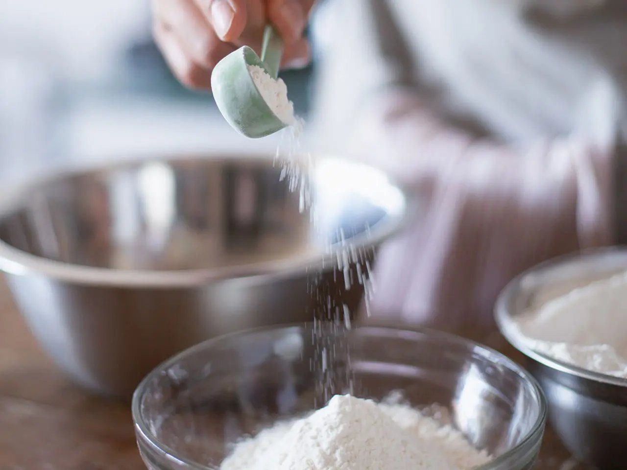 Powder in bowl