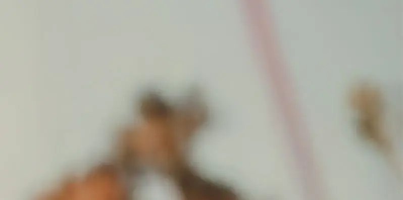 Woman holding an ice cream cone (4 of 4)