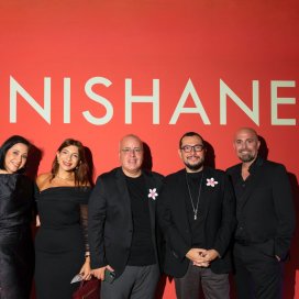 instagram post Glamour and confidence re